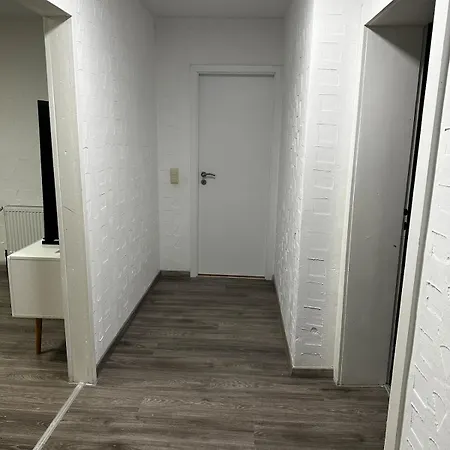 3-room With Large Balcony Lägenhet *