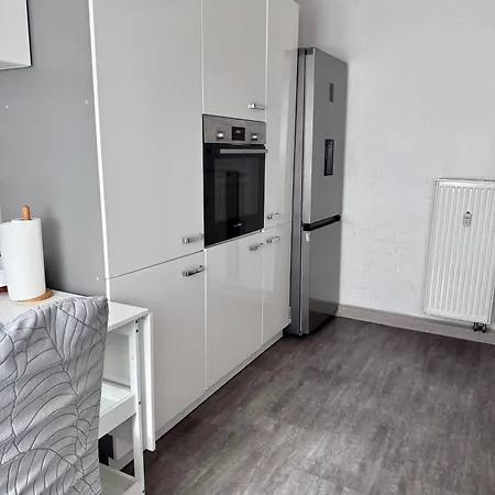 3-room With Large Balcony Apartment